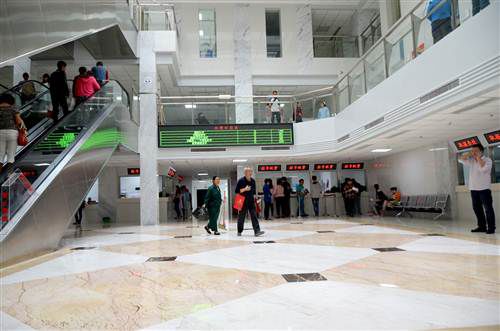 醫(yī)院新門診大廳